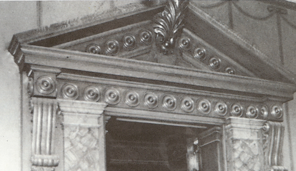 Moulding in William Jennings Home